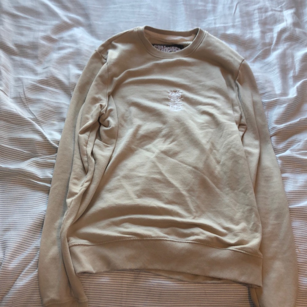 Tan sweatshirt